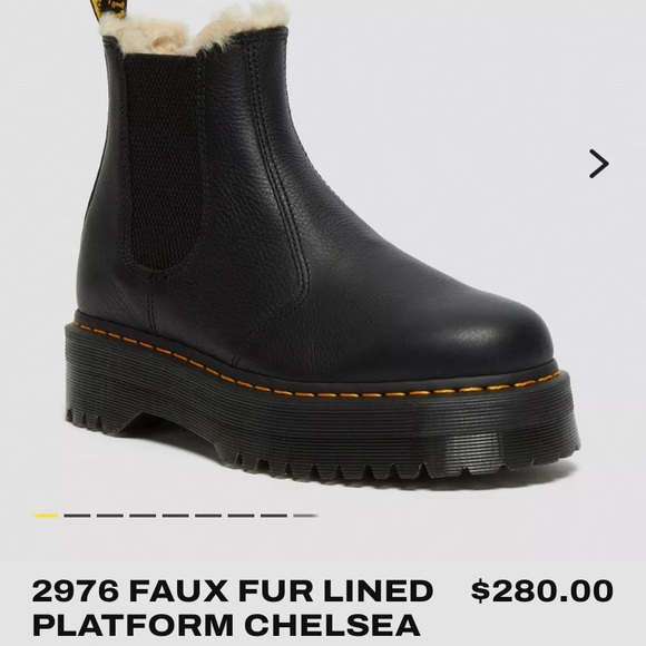 SOLD - Doc Martens Faux Fur Lined Leather Platform Chelsea Boot - Picture 5 of 7